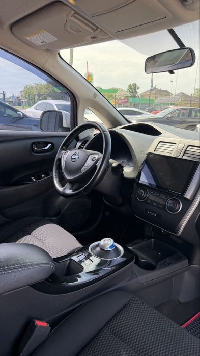 Nissan Leaf Ніссан Ліф 2017 р 24кВт 130 км Тепловий НАСОС Webasta Вебаста
