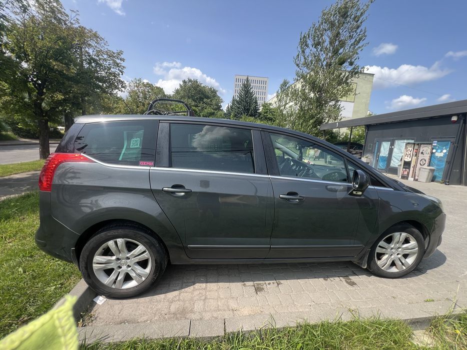 Peugeot 5008 2016 VIN VF30EBHZTGS037462 фото оголошення 2 з 14