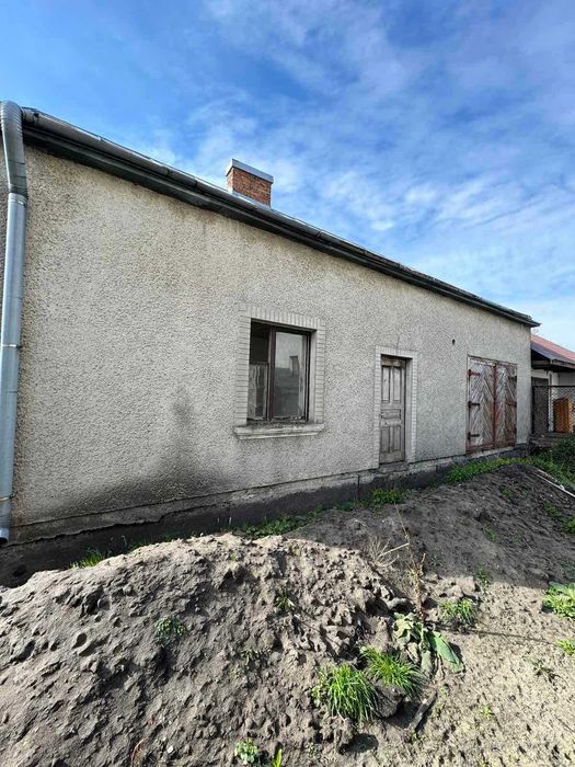 Будинок та земельна ділянка 7,8 сот., м. Жовква