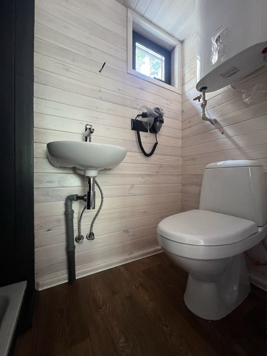 Подобова оренда будинку Київ