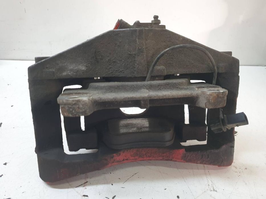 Calíper De Freio Dianteiro Esquerdo Audi A6 Avant 4F5