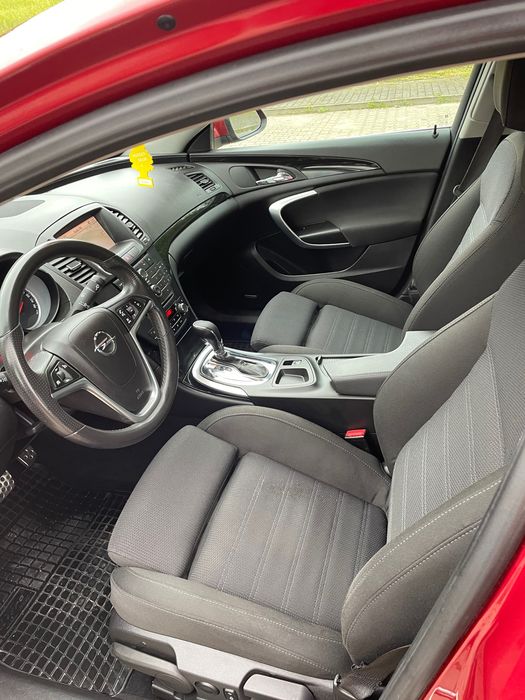 Opel Isignia w stanie bardzo dobrym