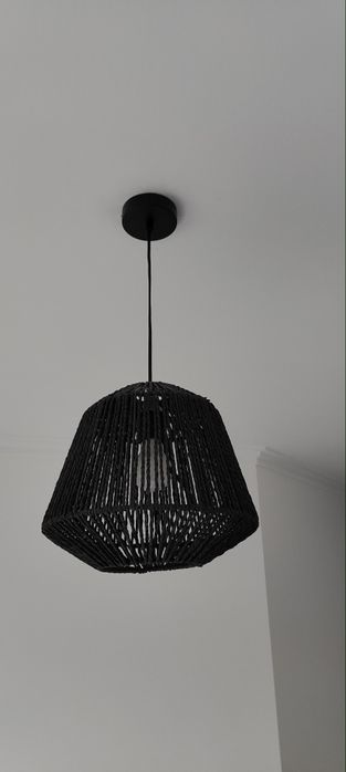 Candeeiro de teto preto