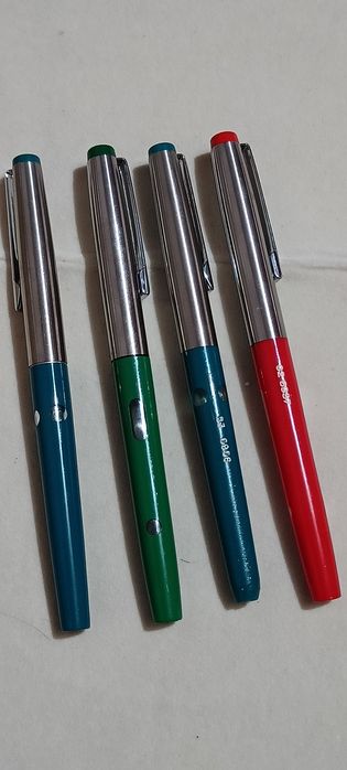 Pióra kulkowe  vintage firmy Geha.