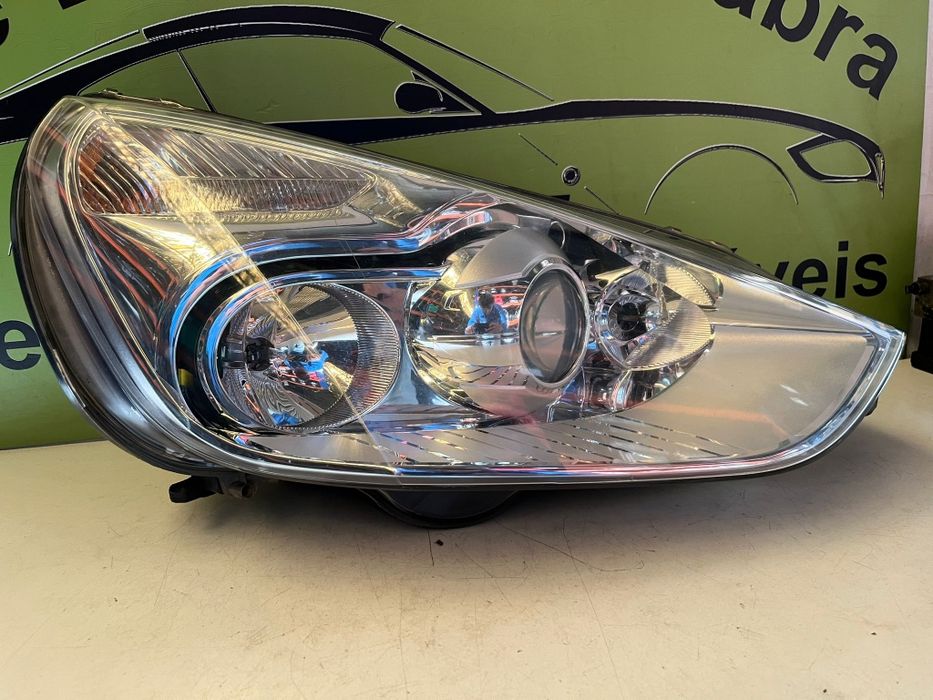 Ford S-Max - Farol Xenon Direito - FF856