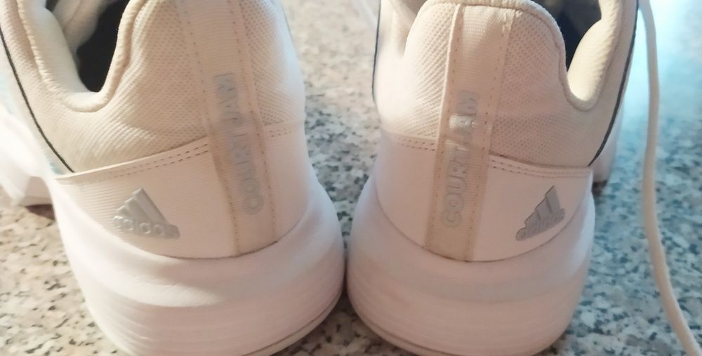 Sapatilha Adidas Homem 42