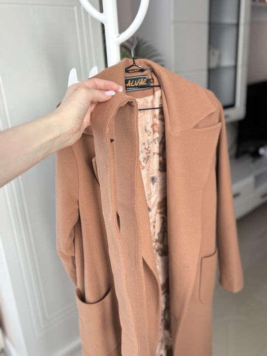 Весняне пальто