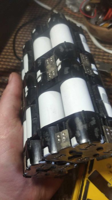 Naprawa i montaż akumulatorów litowo-jonowych (Li-ion / Li-pol)