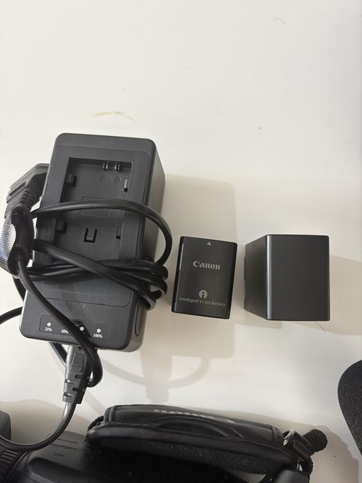 Canon Legria HF G70 4K Handycam