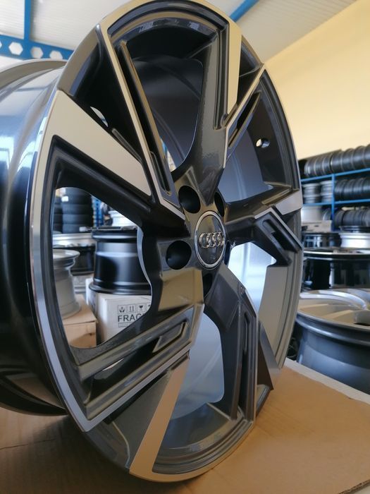 Felgi aluminiowe Audi A3 A4 A5 A6 A7 A8  Q3 Q5 Q7  19" grafit