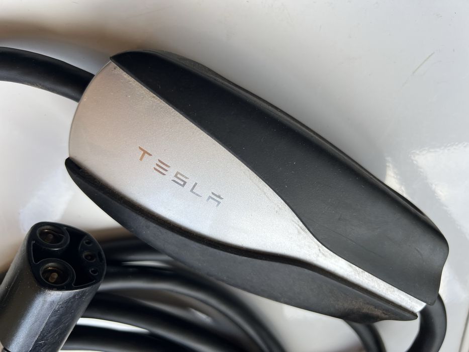 Оригинальне зарядне Tesla 40A оригинальная зарядка