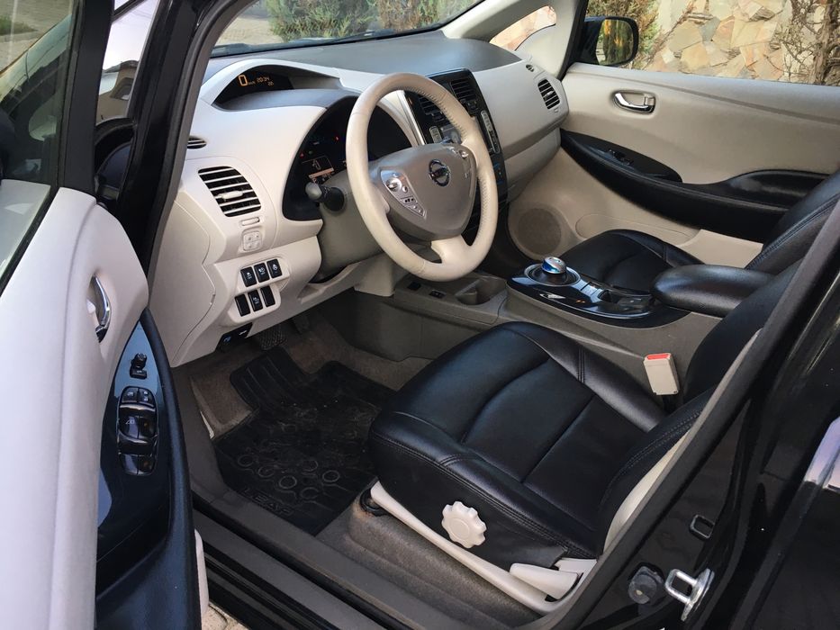 Nissan leaf, нісан ліф, електромобіль, електрокар, 24 кВт