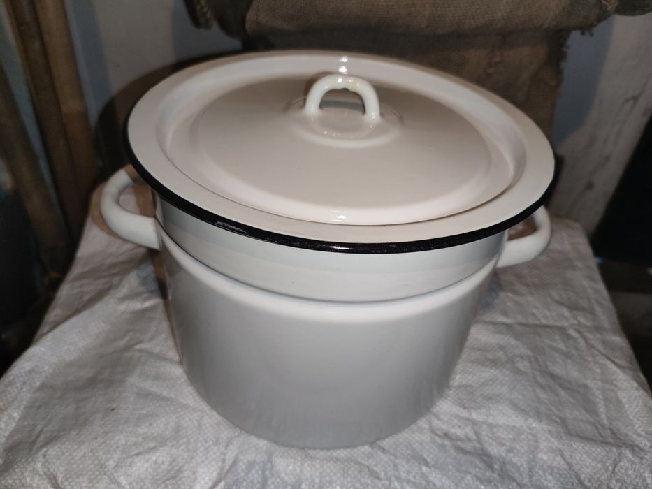 Кастрюля эмалированная 7л новая совдепия