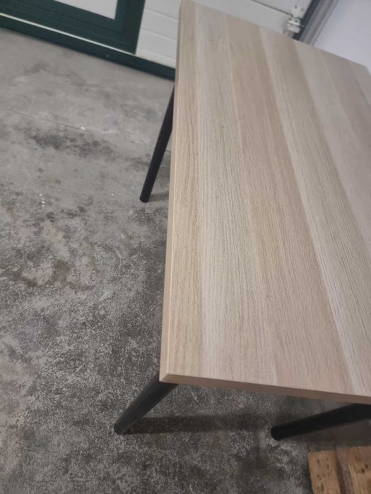 Mesa ikea, desmontável 1 metro