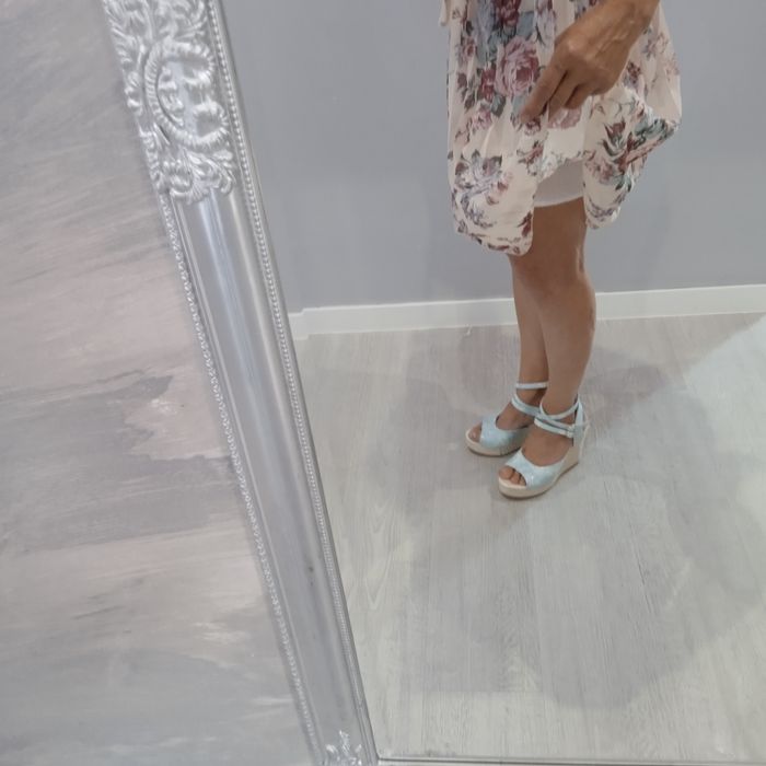 Sandbella nowa z metką Elegancka,przewiewna r M