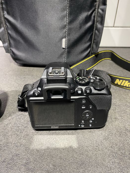 Фотоапарат Nikon D3500, обʼєктив 18-55mm VR + Обʼєктив 70-300mm DX