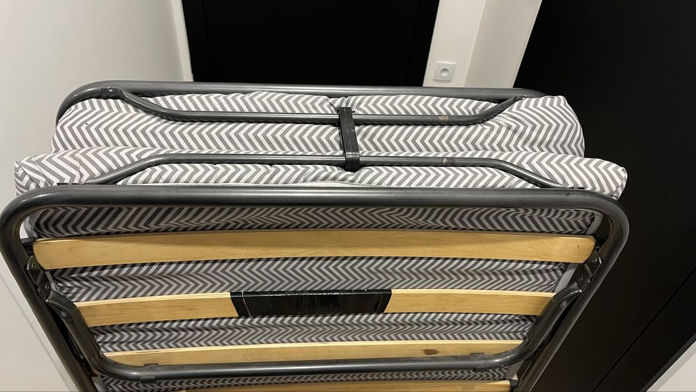 Łóżko rozkładane, łóżko gościnne