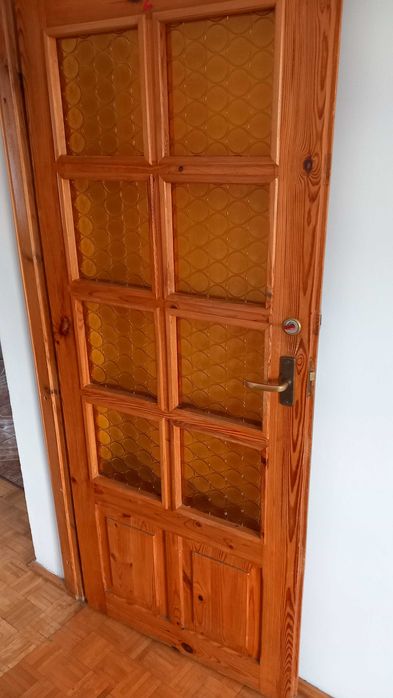 drzwi z drewna 80cm -kilka sztuk