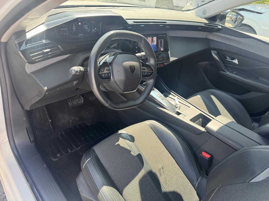 Peugeot 308 III 1.5 BlueHdi de 2022 Salvado