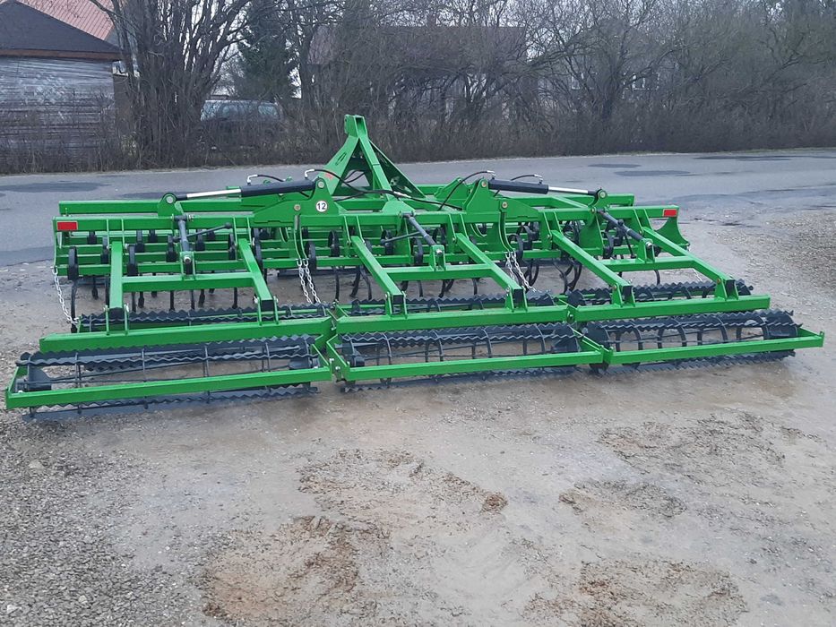 Agregat uprawowo-przedsiewny 3,6-5m NIETOPERZ hydrauliczny JANPOL