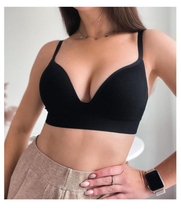 Бюстгальтер без кісточок