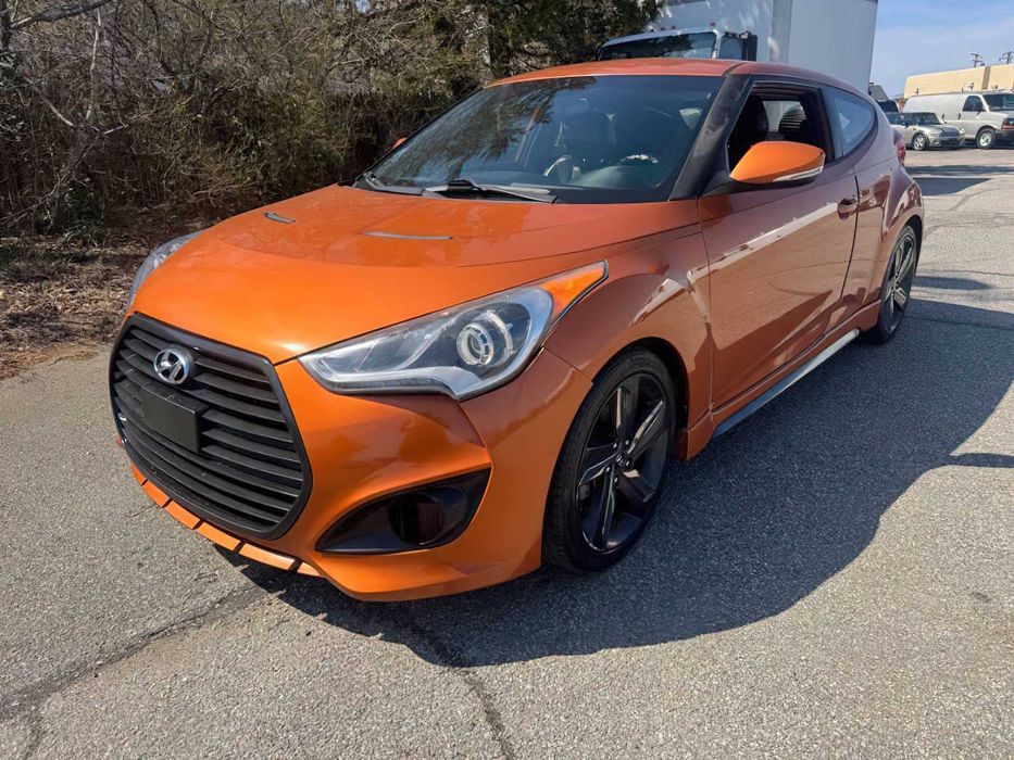 Hyundai Veloster Turbo