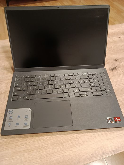 Dell Inspiron 3535 Ryzen 5 7530U/16GB/512/Win11 120Hz