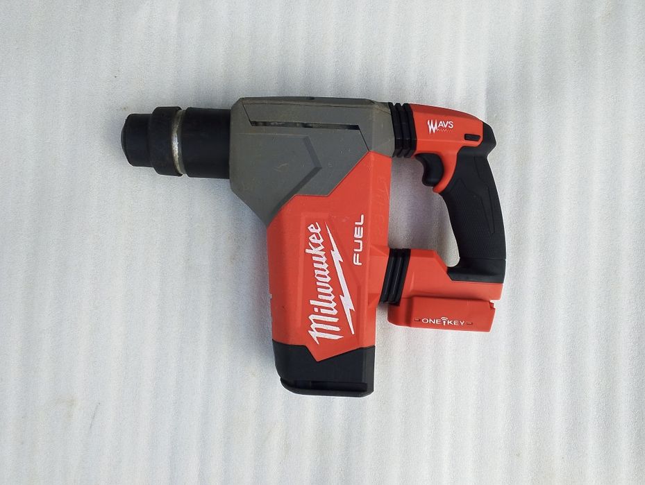 Акумуляторний перфоратор Milwaukee 2915