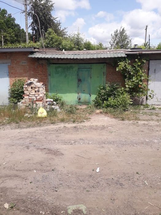 Продам гараж , цегляний