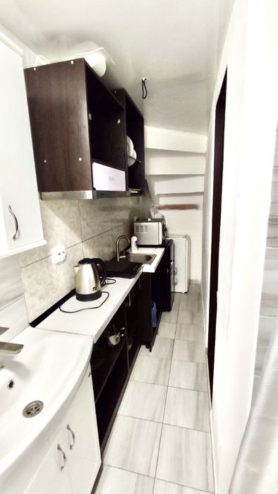 Подобово квартира -студія Пасічна біля  АС-2 на 3 осіб