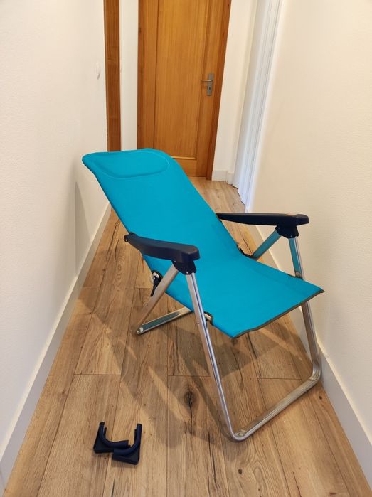 Cadeira de jardim nova