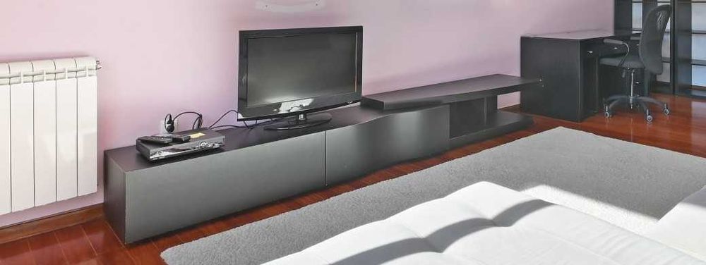 Móvel de Sala Preto