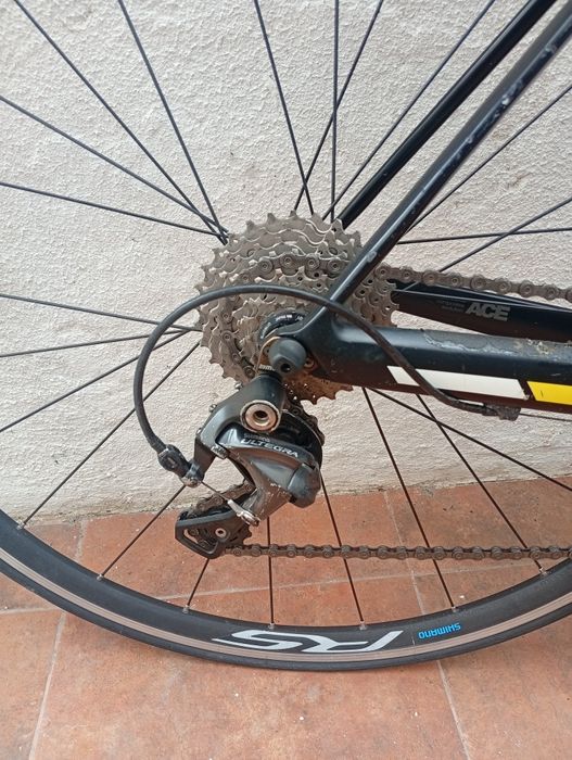 Bicicleta Estrada Full Carbon BMC Team Machine  SLR03