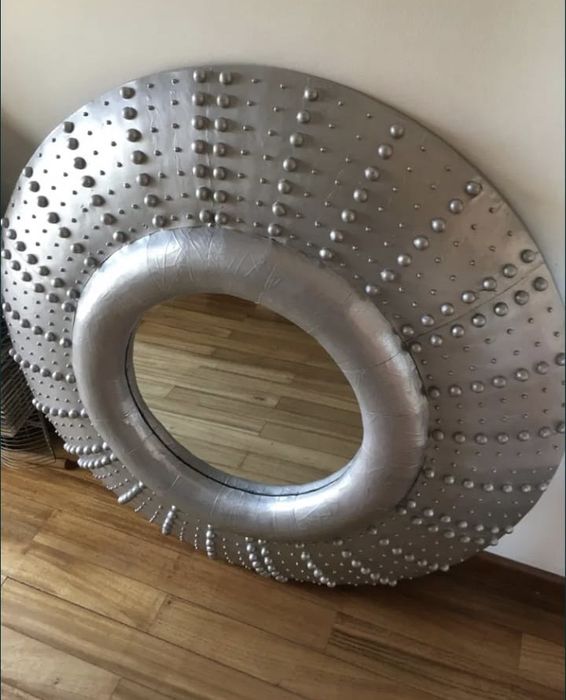 Espelho (moldura) redondo exclusivo e raro (loja de luxo)