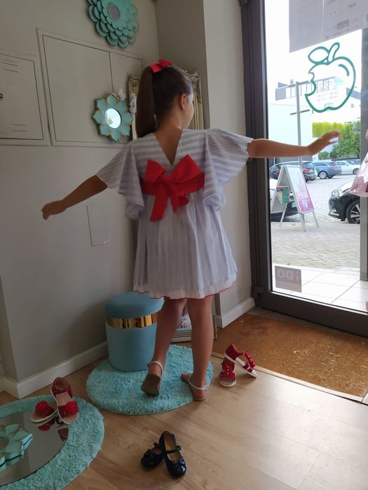 Roupa menina tamanho 10