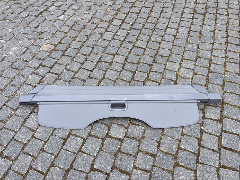 Продам полочку в багажник для авто Ford Focus 2