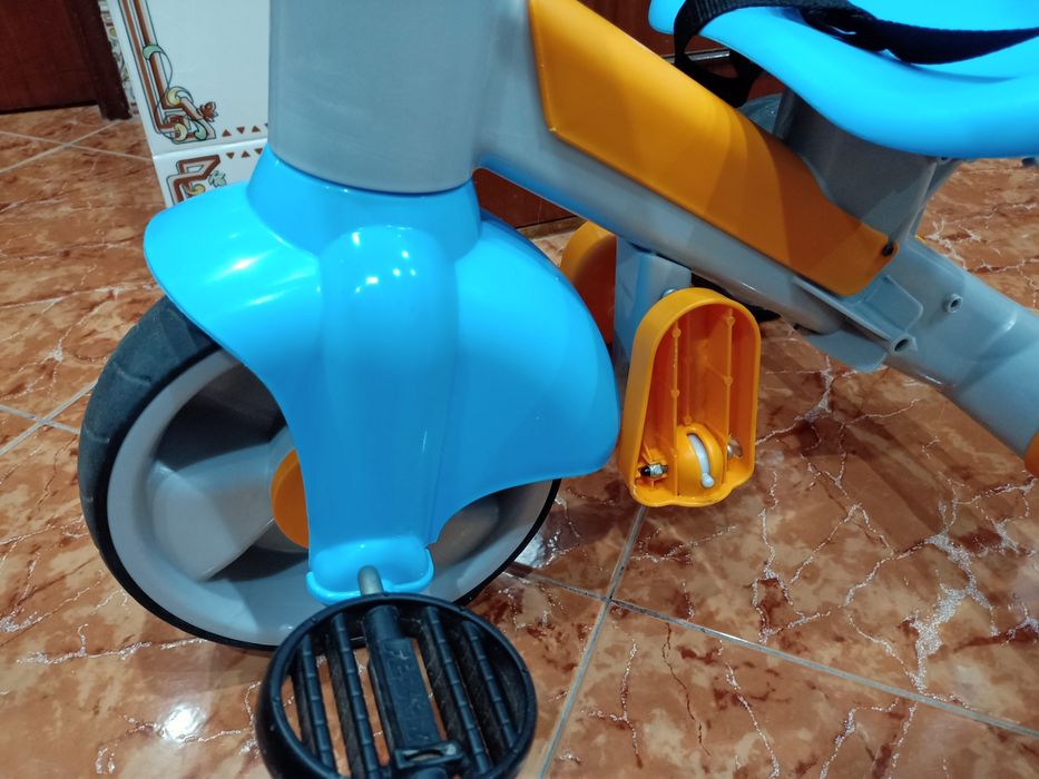 Triciclo para bebé bicicleta carro casa quarto apartamento vivenda.