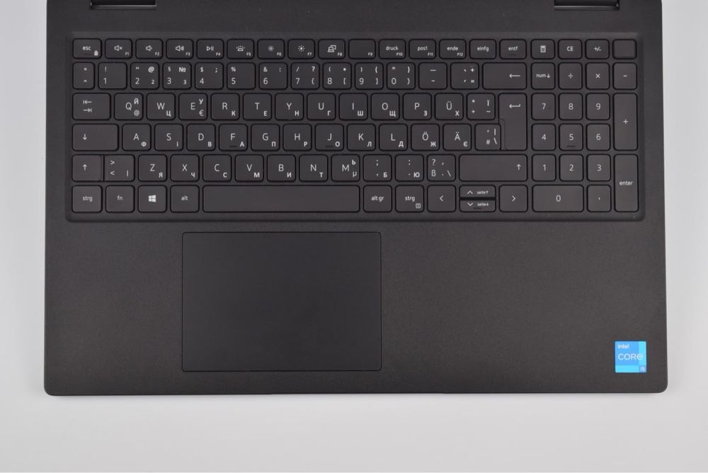 Ноутбук Dell Latitude 3520 i5-1135G7 8-16gb/256-512gb SSD 15.6" IPS FHD