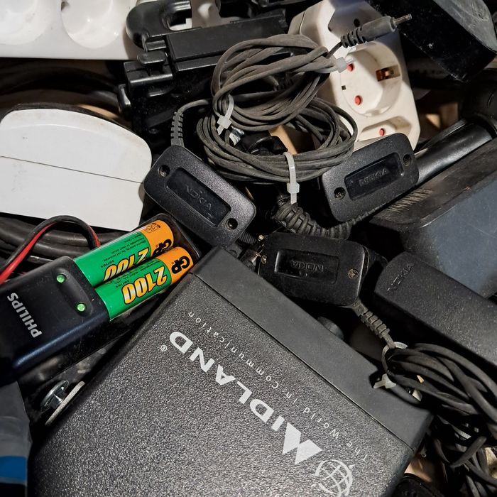 Mix kable ładowarki radio Apple Nokia..