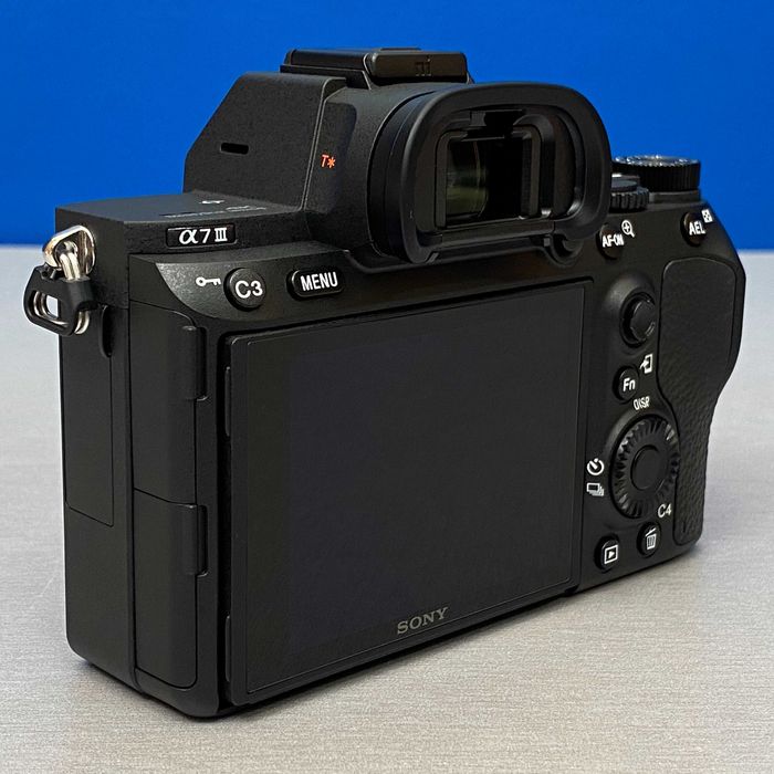 Sony Alpha A7 III (Corpo) - 24.2MP | 3 ANOS DE GARANTIA