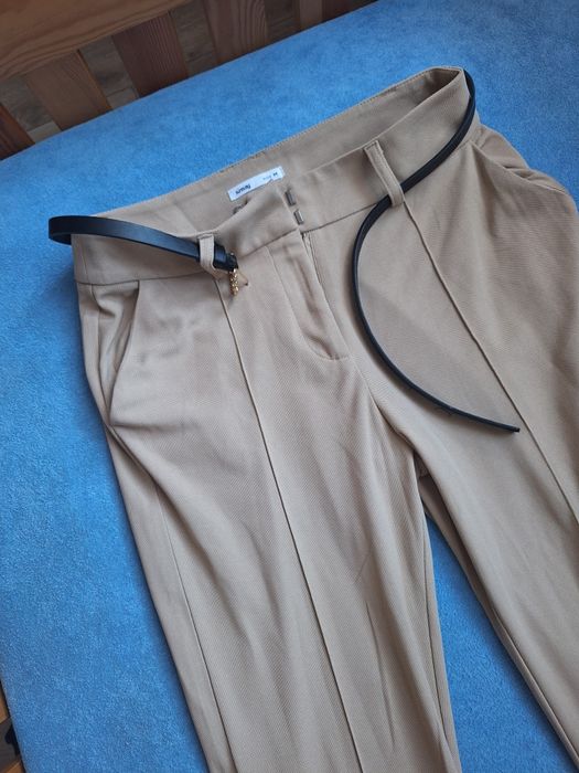 Spodnie cygaretki M bezowe nowe