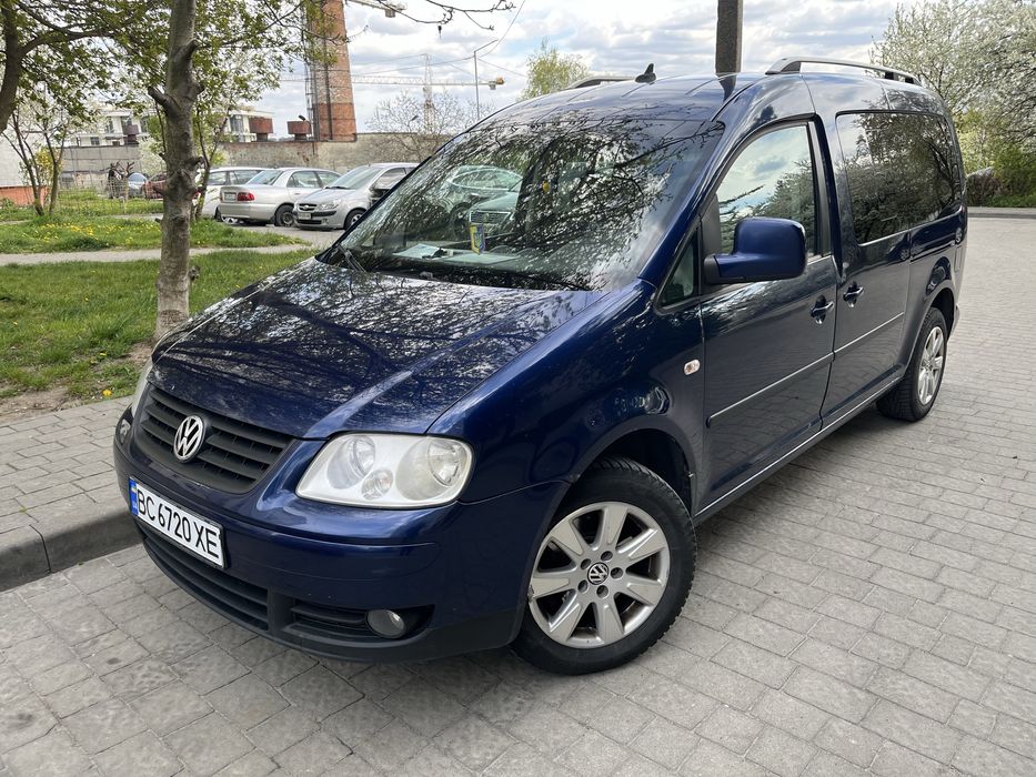 VW Caddy Maxi 2009рік оригінальний пасажир