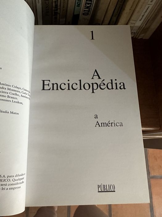 Livro A Enciclopédia (1) - a América. Público