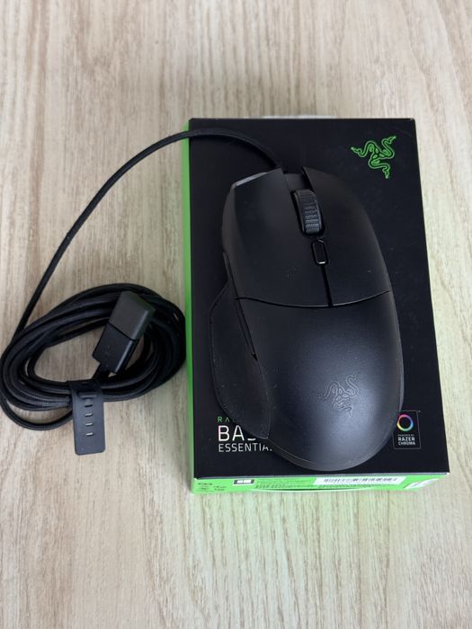 Razer Basilisk Essential