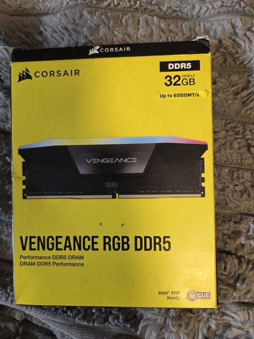 Pamiec ram Corsair Vengeance rgb ddr5