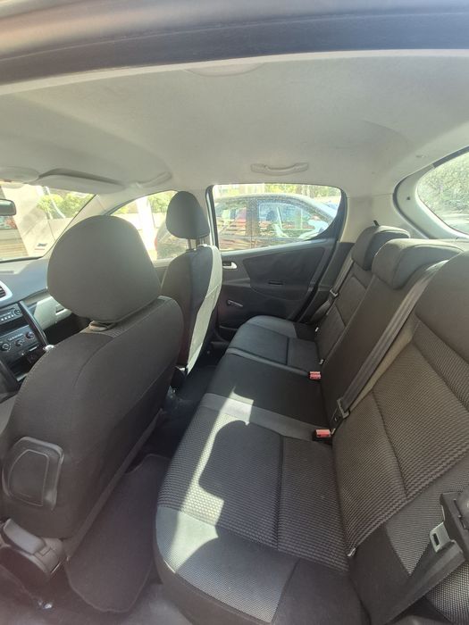 Peugeot 207 cinzento — photo 4