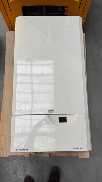 Kocioł kondensacyjny CERAPURMAXX ZBR 65-1A