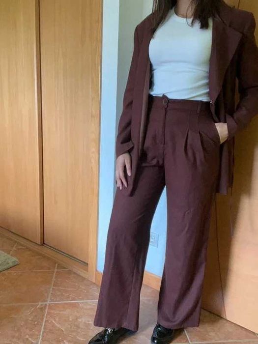 Fato castanho  (Blazer + Calças)