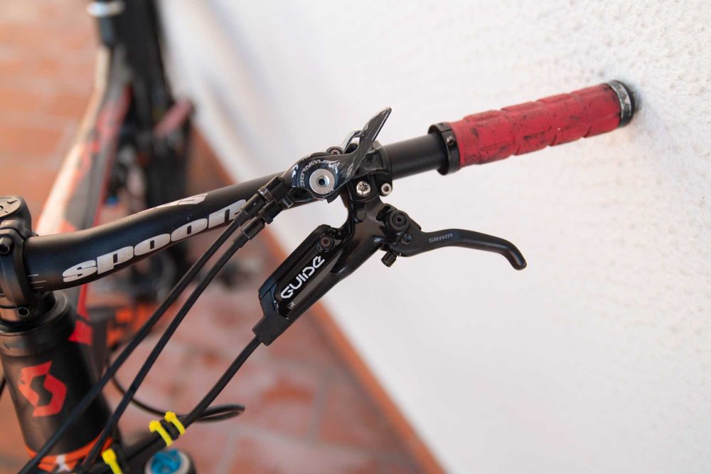 Bicicleta Scott Spark 750