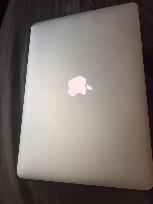 MacBook Air 13 polegadas retina i7 8G ram 256GB disco SSD431627669288396801